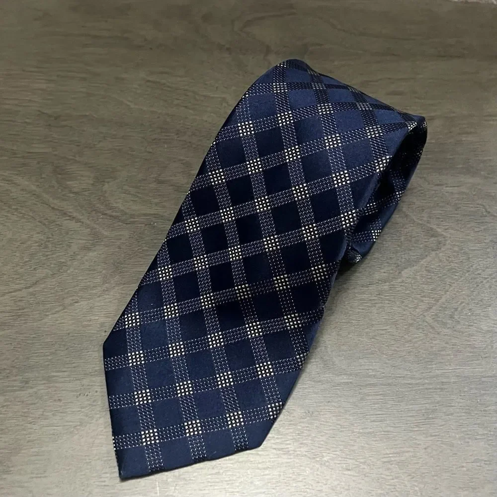 Michael Kors 100% Silk Designer Tie‎ Blue Plaid Business Casual Preppy Necktie